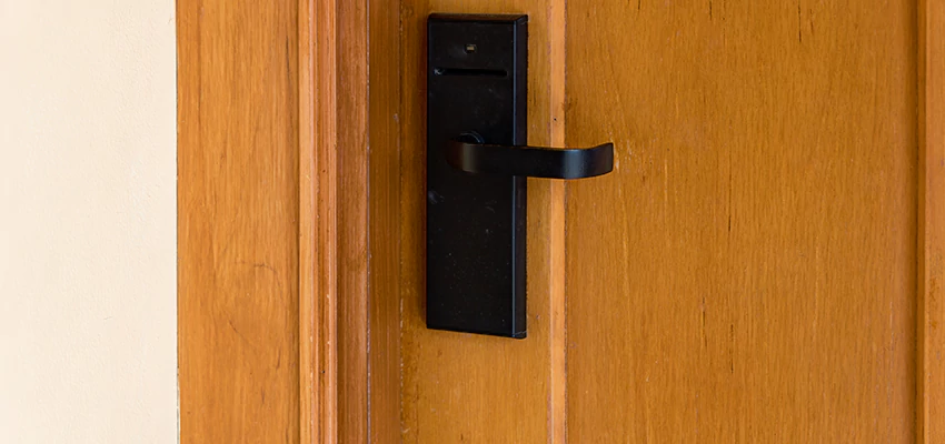 Home Security And Alarm Monitoring in East La Mirada, California